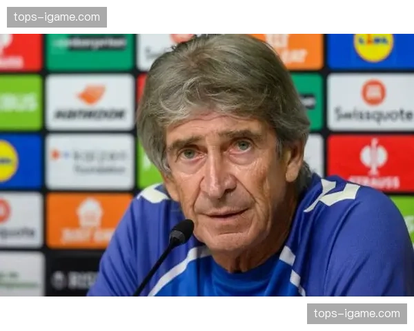 皇家贝蒂斯佩莱格里尼战术安排受质疑，换人调整效果有限